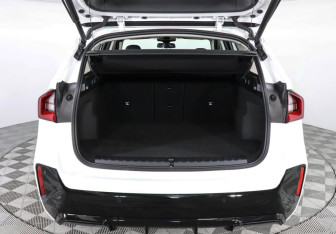 Новый BMW X1 2025 (9 фото)