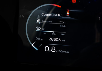 Подержанный автомобиль Geely Monjaro 2023 года (11 фото)