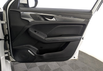 Подержанный автомобиль Haval Jolion 2023 года (26 фото)