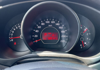 Подержанный автомобиль Kia Soul 2014 года (19 фото)