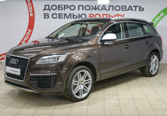Подержанный автомобиль Audi Q7 2011 года (1 фото)