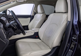 Подержанный автомобиль Lexus RX 2020 года (20 фото)