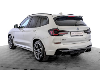 Подержанный автомобиль BMW X3 2020 года (7 фото)