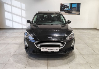Подержанный автомобиль Ford Focus Wagon 2018 года (2 фото)