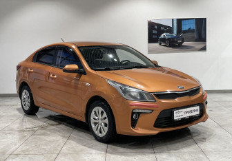Подержанный автомобиль Kia Rio Sedan 2017 года (3 фото)