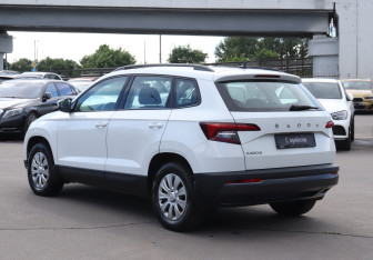 Подержанный автомобиль Skoda Karoq 2022 года (7 фото)