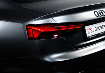 Подержанный автомобиль Audi A5 Coupe 2021 года (17 фото)