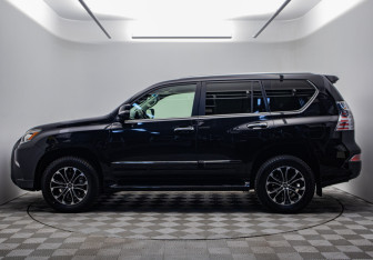 Подержанный автомобиль Lexus GX 2015 года (2 фото)
