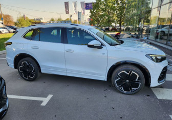 Новый Volkswagen Tiguan 2025 (3 фото)