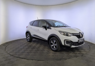 Подержанный автомобиль Renault Kaptur 2021 года (3 фото)