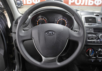 Подержанный автомобиль LADA (ВАЗ) Granta Sedan 2020 года (16 фото)