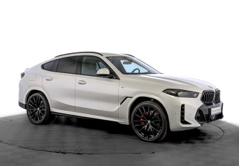 Подержанный автомобиль BMW X6 2023 года (3 фото)