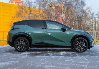 Подержанный автомобиль Zeekr X 2023 года (5 фото)