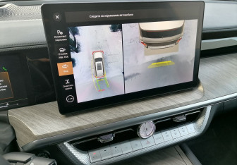 Подержанный автомобиль Tank 500 2023 года (15 фото)