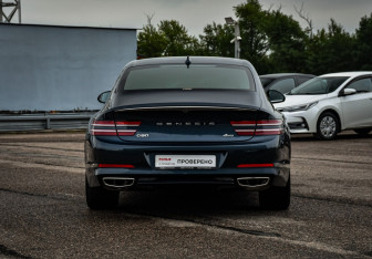 Подержанный автомобиль Genesis G80 2021 года (6 фото)
