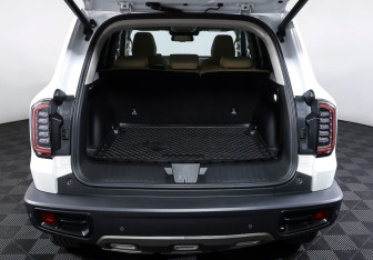 Подержанный автомобиль Haval Dargo 2023 года (10 фото)