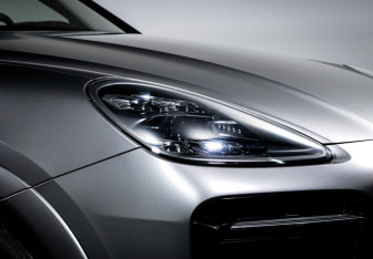 Подержанный автомобиль Porsche Cayenne 2019 года (17 фото)