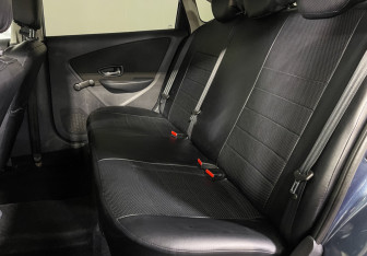 Подержанный автомобиль Nissan Almera Sedan 2013 года (10 фото)