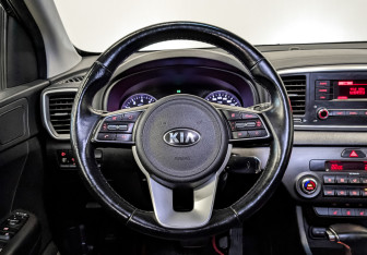 Подержанный автомобиль Kia Sportage 2021 года (22 фото)
