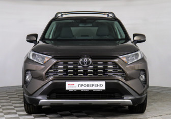 Подержанный автомобиль Toyota RAV4 2019 года (2 фото)