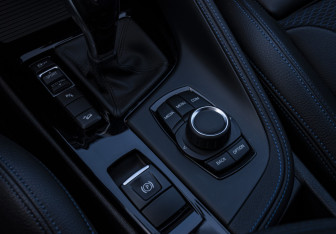 Подержанный автомобиль BMW X1 2019 года (17 фото)