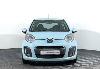 Подержанный автомобиль Citroen C1 2014 года (2 фото)