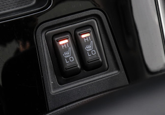 Подержанный автомобиль Mitsubishi Outlander 2022 года (16 фото)