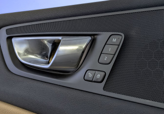 Подержанный автомобиль Volvo XC60 2020 года (22 фото)
