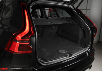 Новый Volvo XC60 2025 (16 фото)