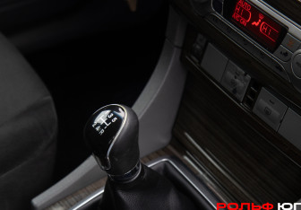 Подержанный автомобиль Ford Focus Hatchback 2008 года (16 фото)