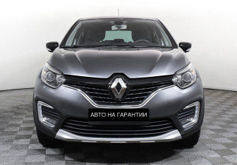 Подержанный автомобиль Renault Kaptur 2019 года (2 фото)