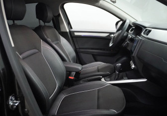 Подержанный автомобиль Renault Arkana 2022 года (9 фото)