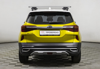 Подержанный автомобиль Kia Seltos 2021 года (6 фото)
