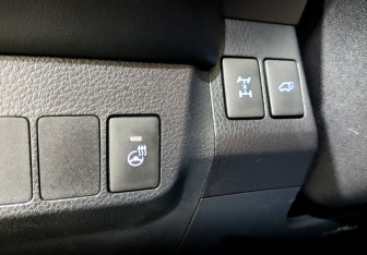 Подержанный автомобиль Toyota RAV4 2018 года (27 фото)
