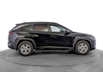 Подержанный автомобиль Hyundai Tucson 2021 года (4 фото)