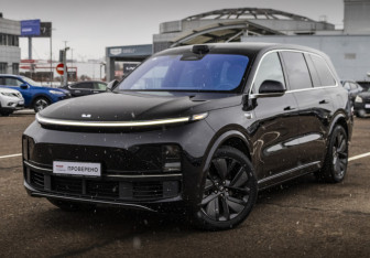 Подержанный автомобиль LiXiang L9 2023 года (1 фото)