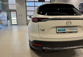 Подержанный автомобиль Mazda CX-9 2018 года (7 фото)