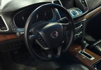 Подержанный автомобиль Nissan Teana 2010 года (13 фото)