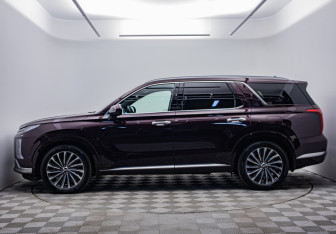 Подержанный автомобиль Hyundai Palisade 2023 года (2 фото)