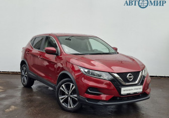 Подержанный автомобиль Nissan Qashqai 2020 года (3 фото)