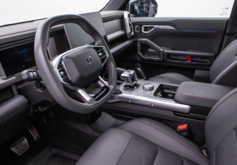 Подержанный автомобиль Jetour T2 2024 года (10 фото)