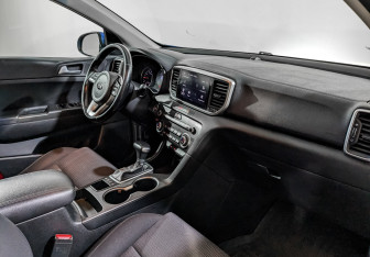 Подержанный автомобиль Kia Sportage 2021 года (13 фото)