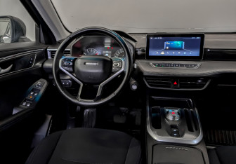 Подержанный автомобиль Haval Jolion 2023 года (26 фото)