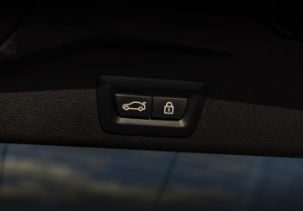 Подержанный автомобиль BMW X5 2019 года (24 фото)
