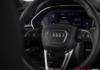 Подержанный автомобиль Audi Q3 2024 года (15 фото)