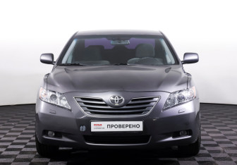 Подержанный автомобиль Toyota Camry Sedan 2007 года (2 фото)