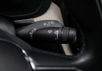 Подержанный автомобиль Volvo XC60 2019 года (23 фото)