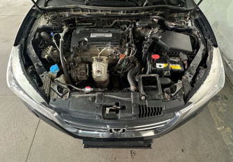 Подержанный автомобиль Honda Accord Sedan 2013 года (20 фото)