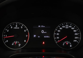 Подержанный автомобиль Kia Seltos 2022 года (11 фото)