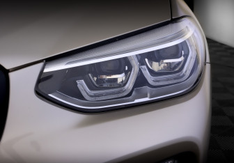 Подержанный автомобиль BMW X4 2019 года (17 фото)